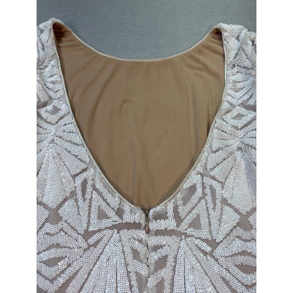 Dress the Population Lola White/Nude Low back bodycon sequin dress size M/L - Picture 8 of 8